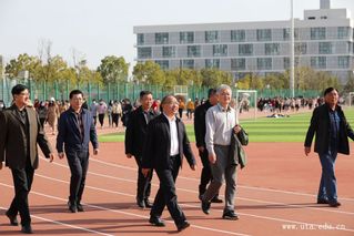 學院成功舉辦2022年“三八”...
