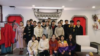 淑女紳士學堂學員參觀徽文化研究...